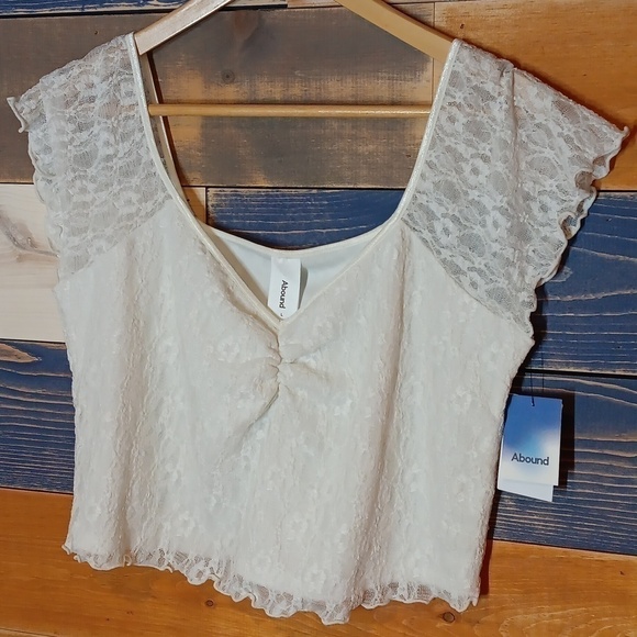 Abound Lace cropped top L NWT - Picture 3 of 7
